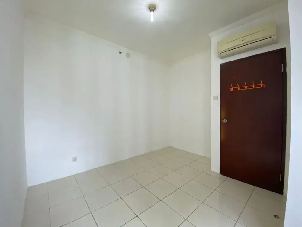 2kamar tidur kosongan ada 3AC Apt.Mediterania Garden Res 2 Tj duren