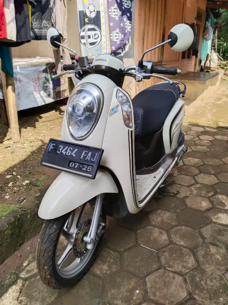 Scoopy esp 2016