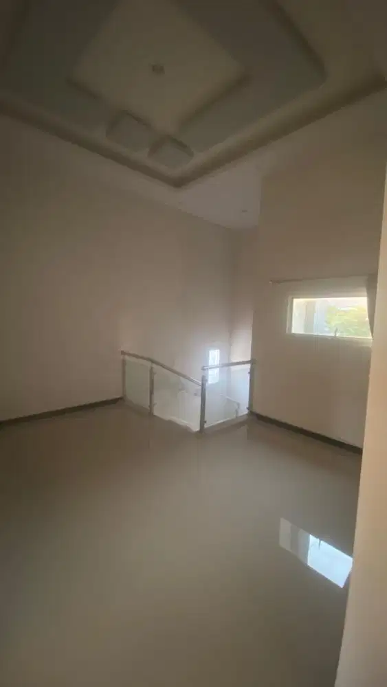 Di sewakan rumah
