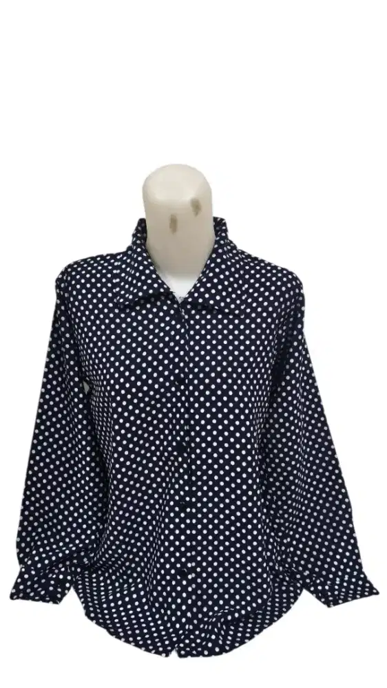 Kemeja Motif Polkadot Wanita