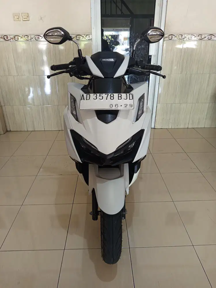 Vario 160 istimewa