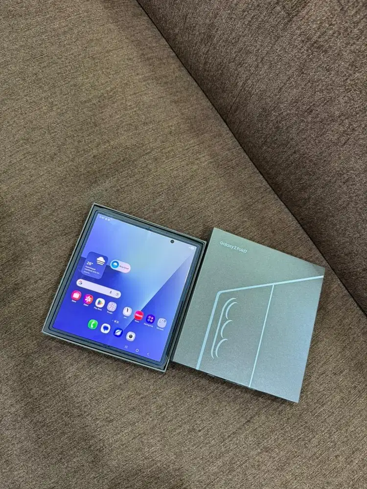 Samsung fold 7 12/512 garansi on panjang
