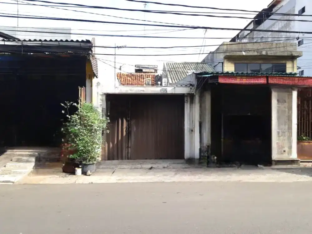 Rumah hitung tanah luas 175m 4x44 Tambora Jakarta Barat
