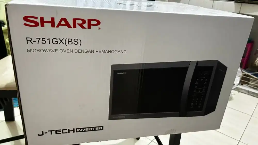Microwave Sharp R-751