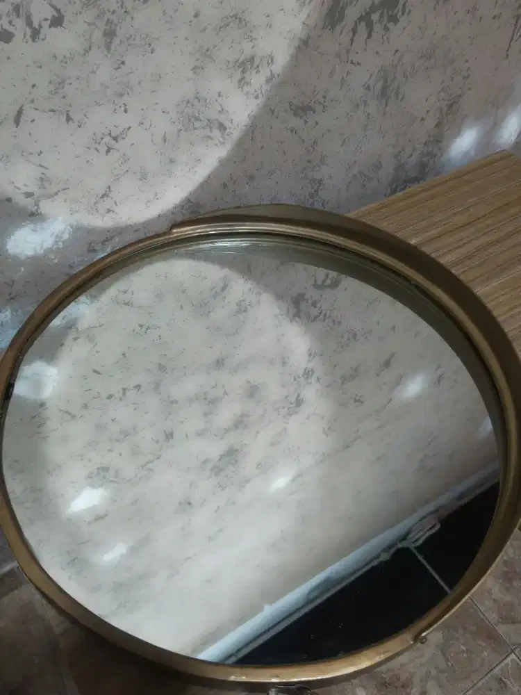 Meja Rias HPL 75cm tinggi