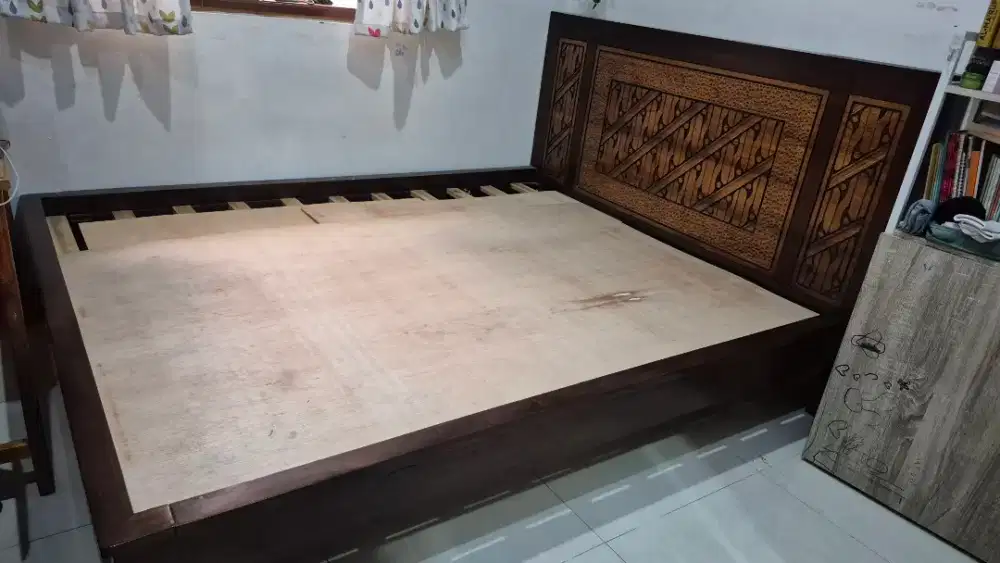 Dipan Kayu Jati 160 x 200