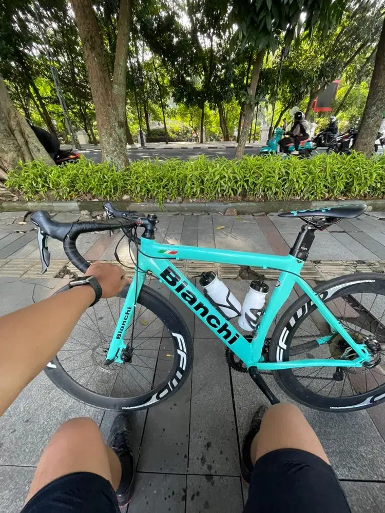 Sepeda Roadbike Bianchi