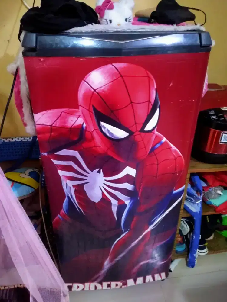 Dijual kulkas 1 pintu merk AQUA