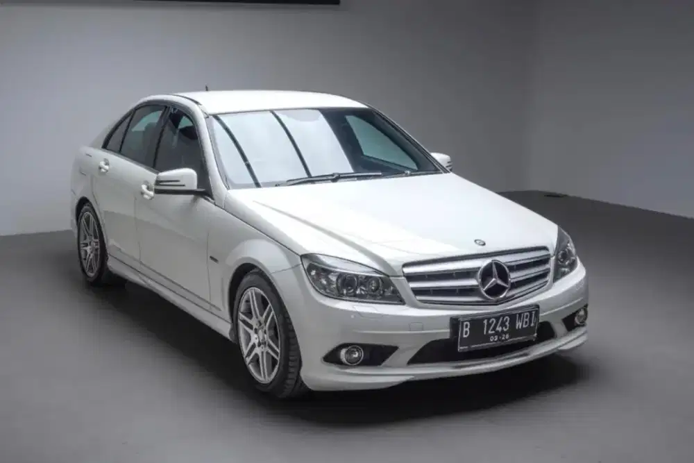 Mercedes-Benz C250 2010 Bensin