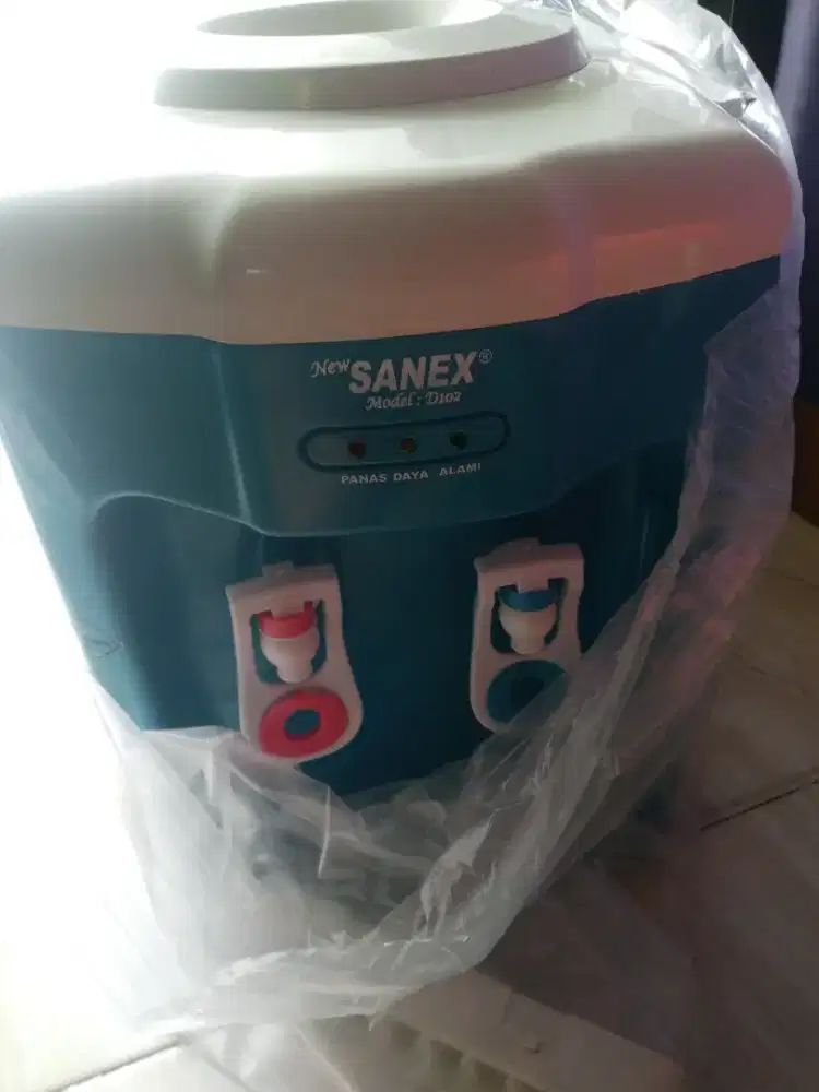 Jual dispenser Sanex D102
