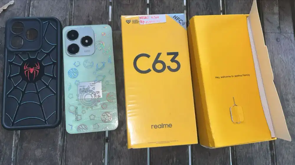 Realme C63 ram 8/128
