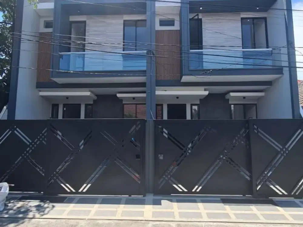 Rumah baru gress minimalis di Manyar Tirtoyoso Selatan surabaya