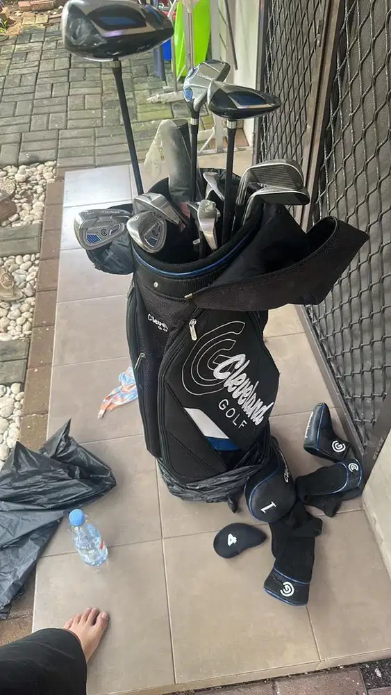 CLEVELAND GOLF SATU SET PLUS IRON 56