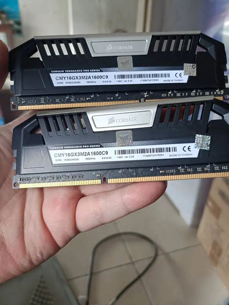 RAM CORSAIR VENGEANCE 16 GB (2X8) 1600 MHz
