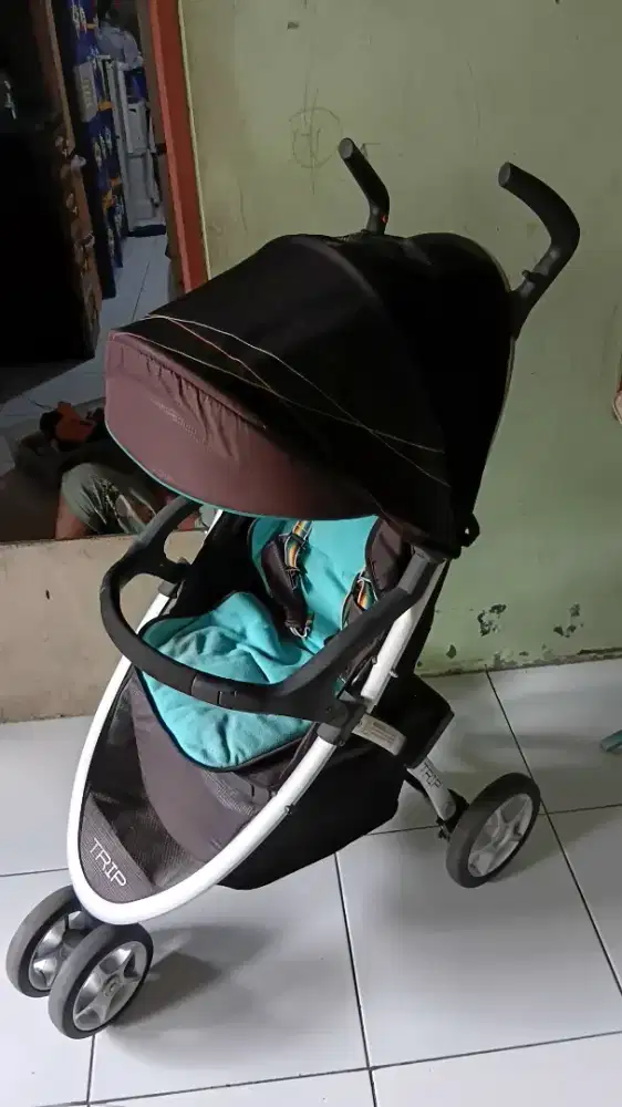 STROLLER MEREK TRIP