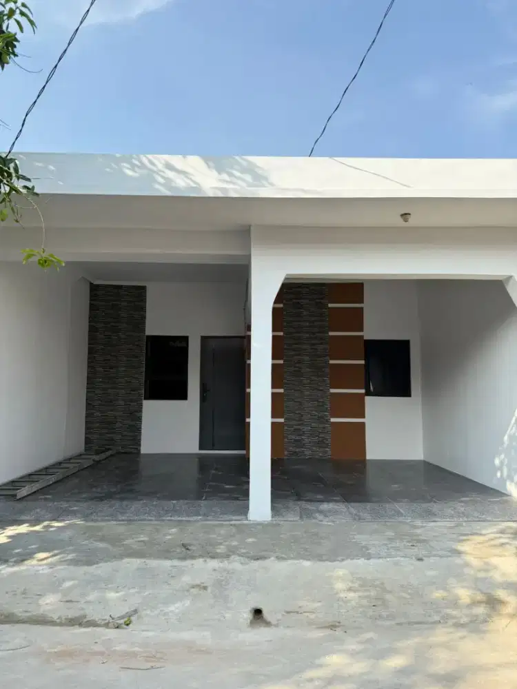 Dijual lunas rumah siap huni. Baru selesai renovasi