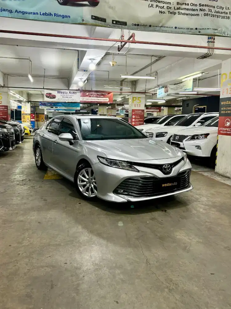 Toyota Camry 2.5 V AT 2021 Nik 2020 Sangat terawat