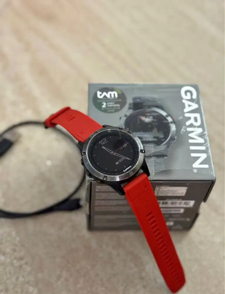Garmin Fenix 5 - diamter 47mm