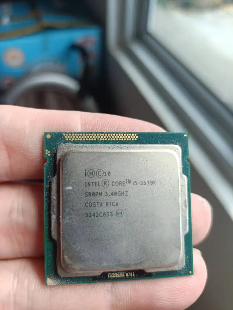 INTEL CORE i5-3570k 3.40 ghz +FAN