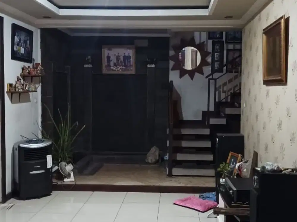 Dijual Cepat Rumah Hitung Tanah Area BKR Bandung