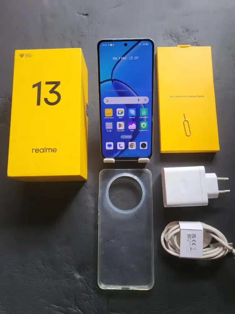 Realme 13 4G ram 8/256gb fullset normal semua