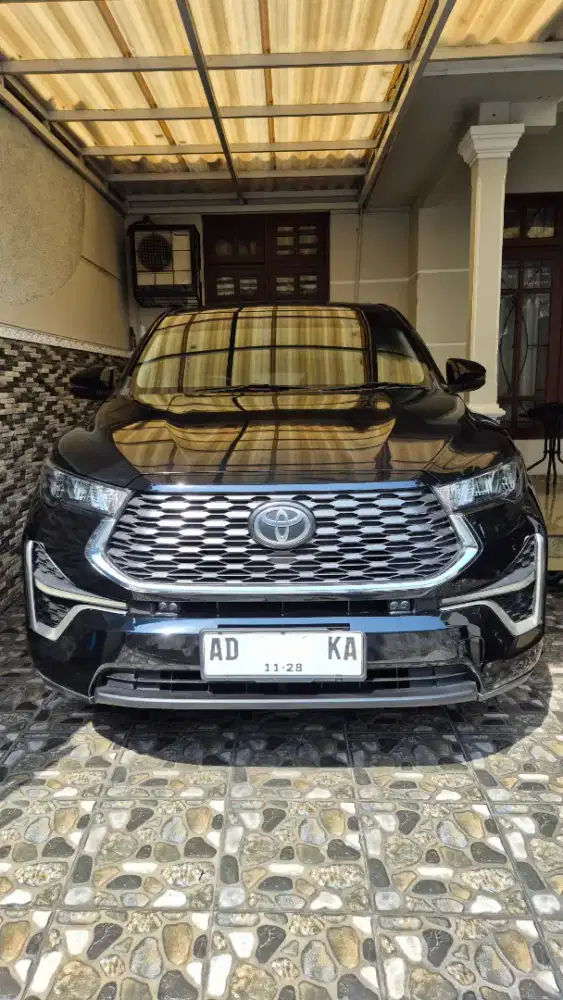 Toyota Innova Zenix G CVT