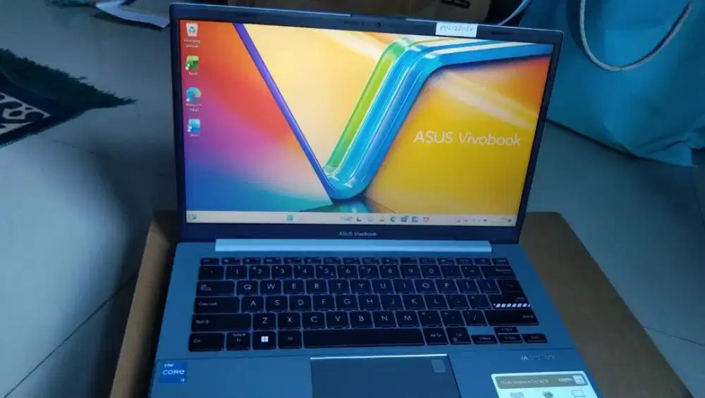 Laptop asus vivobook E1404G