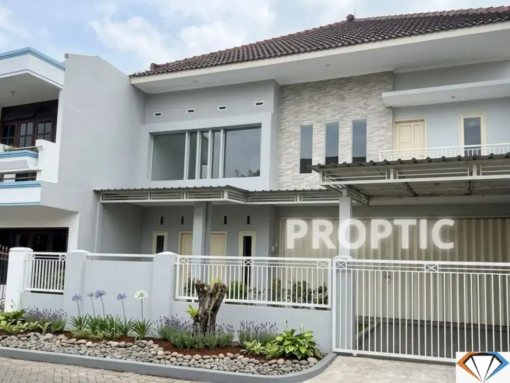 Rumah 2 Lantai Pondok Candra Sidoarjo – RM097APD