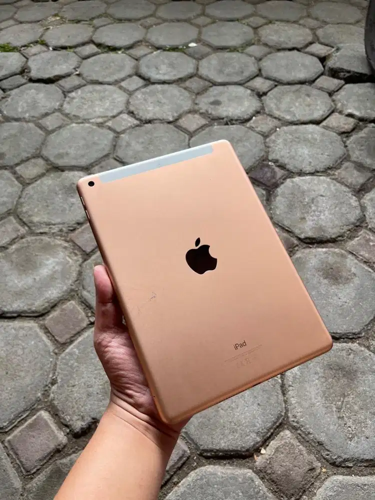 ipad gen 6 32 GB ibox wifi cell