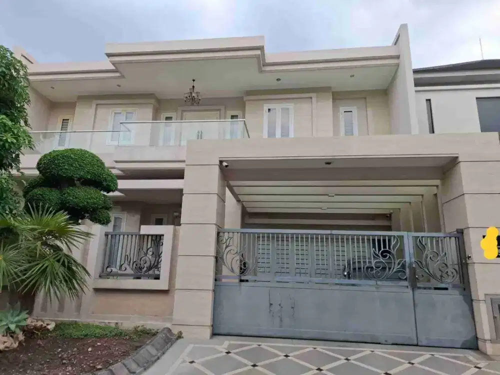 Dijual Rumah Graha Famili Graha Family Surabaya Barat Ada Furnished