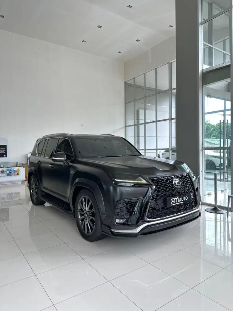 Lexus LX 600 F-Sport