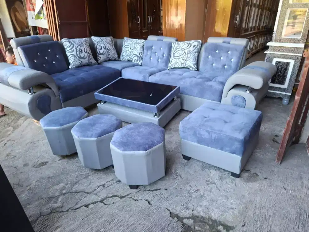 Sofa engkel satu beranak abu