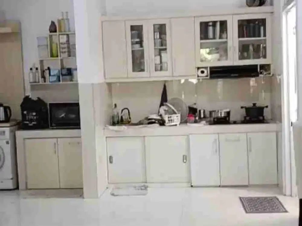 Dijual Cepat Full Renovasi dan Full Furnished di Cluster  Krisan Banjar Wijaya