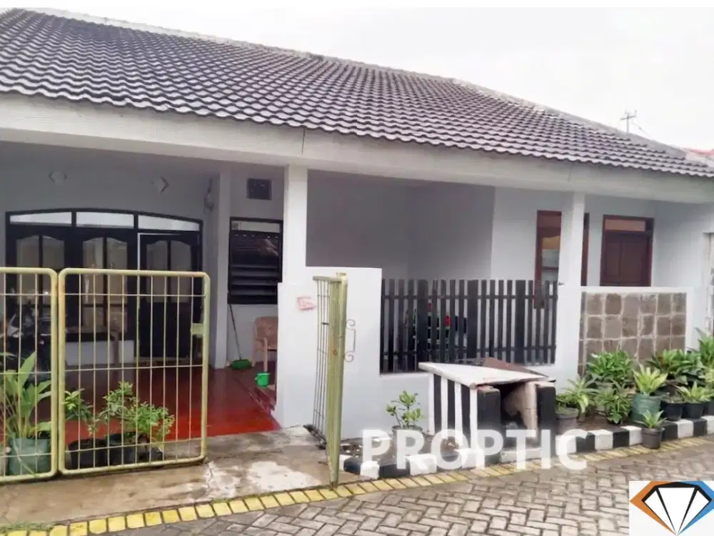 Rumah 1 Lantai Pondok Tjandra Waru Sidoarjo - RM049APD