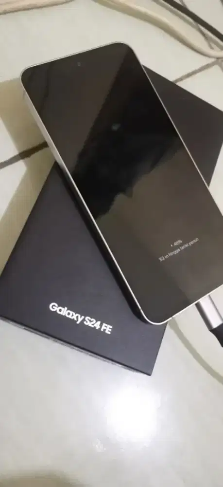 Samsung S24 FE 8/256 Grey
