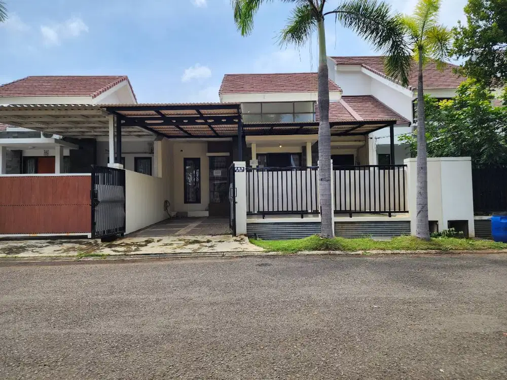 Rumah rapi siap tinggal Aralia Harapan Indah Bekasi