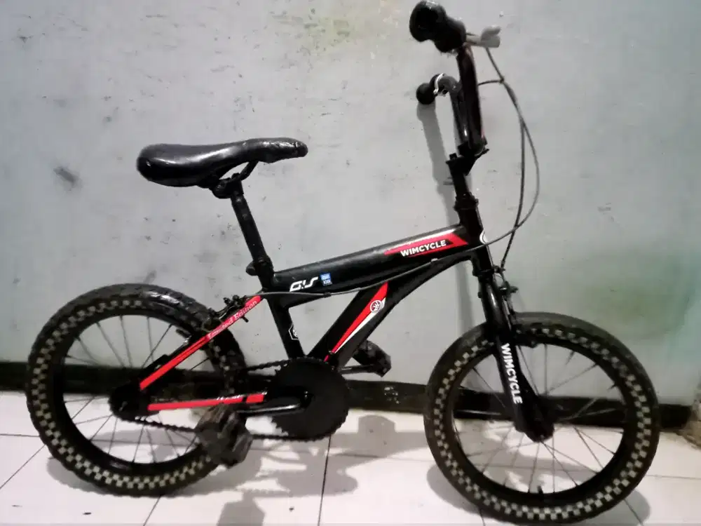 Dijual sepeda BMX mrek WIMCYCLE ring 16 kondisi msih bgus keker normal