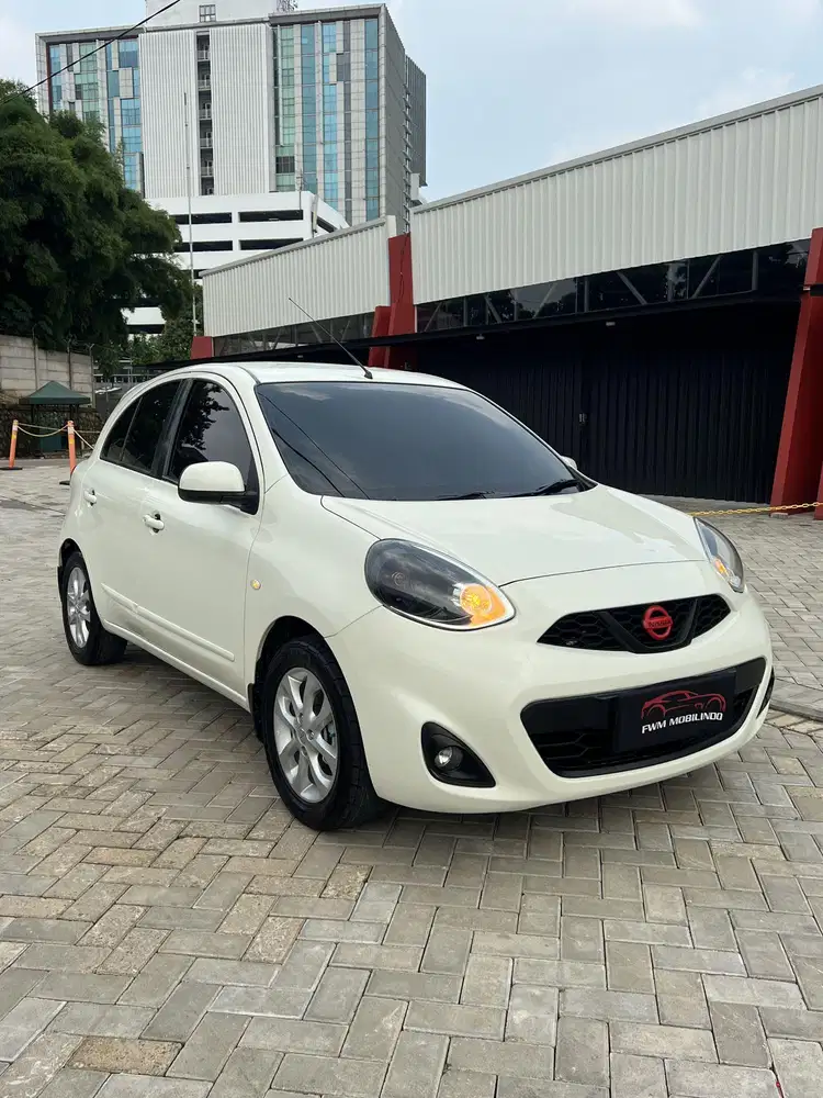 Nissan march 1.5 XS AT 2016 tipe tertinggi
