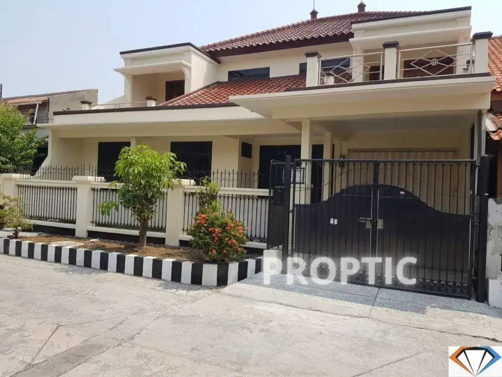 Rumah 2 Lantai Rungkut Surabaya - RM058APD