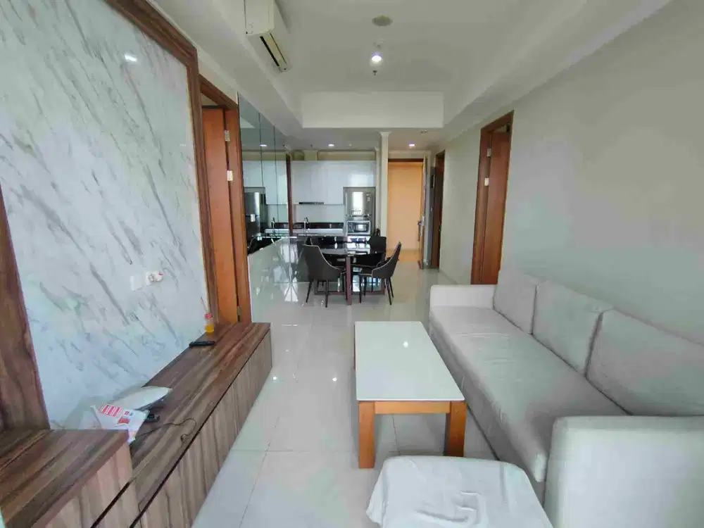Sewa Unit Bagus 2+1 Apartemen Taman Anggrek Residences