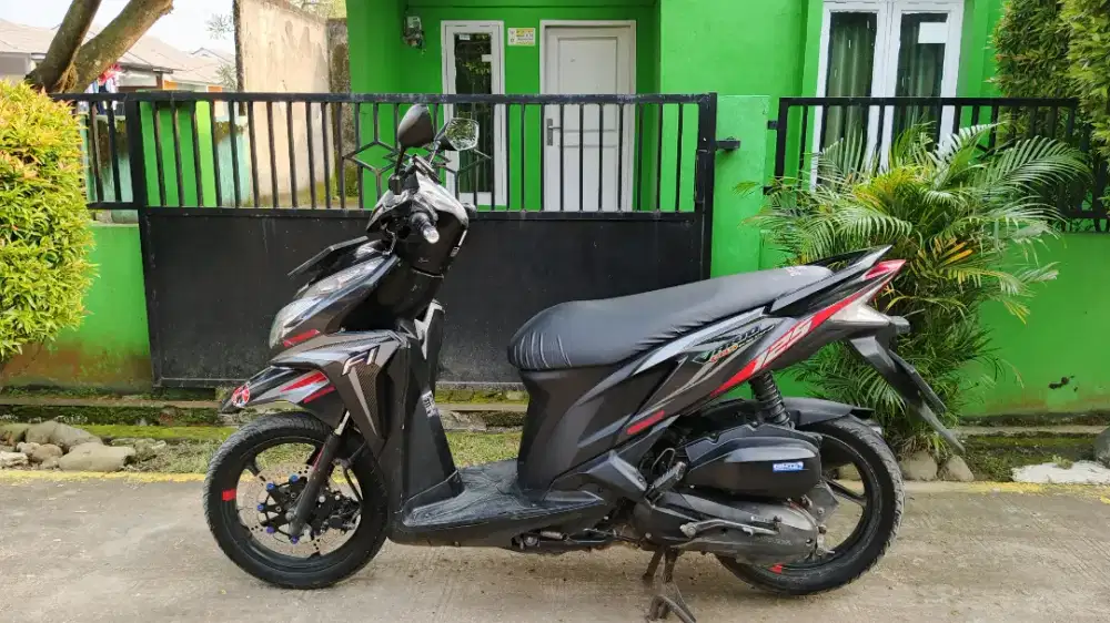 Vario 125 2013 iss