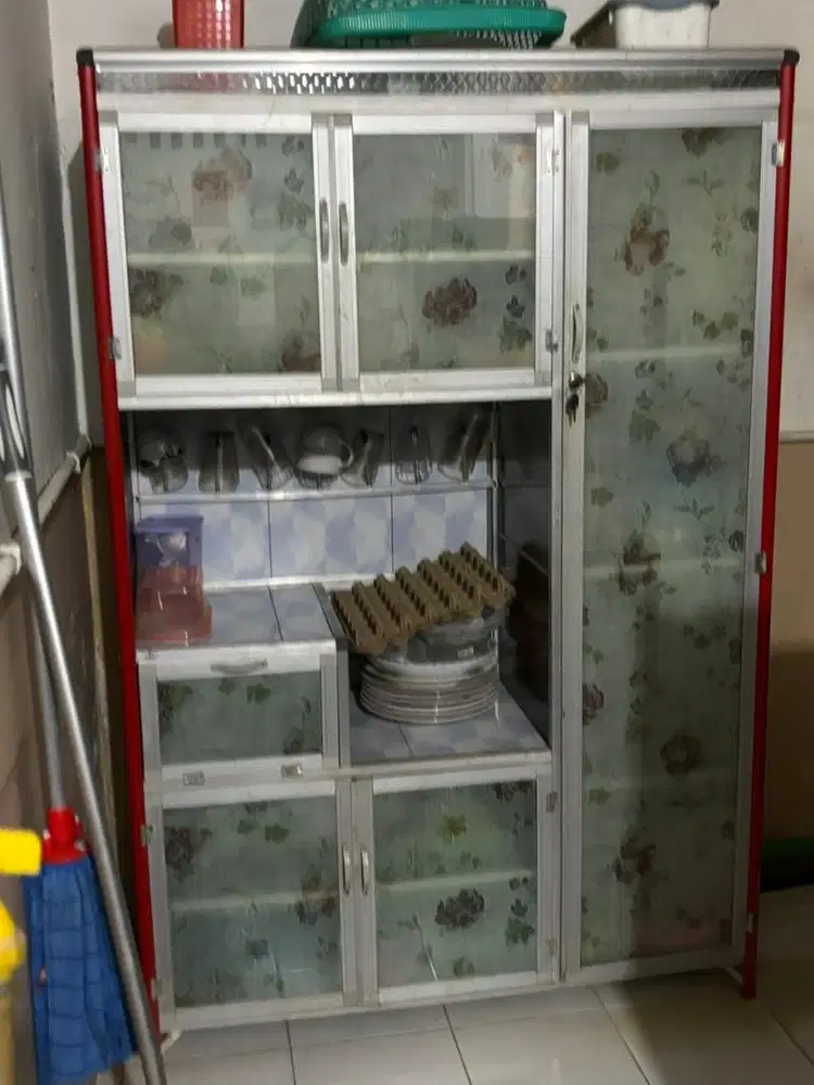 Dijual Murah Rak piring kondisi masih sangat baru