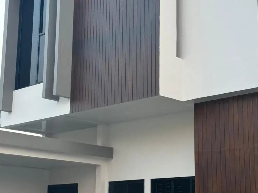 dijual rumah pesan banguntype 130/150 2lantai lokasi solobaru