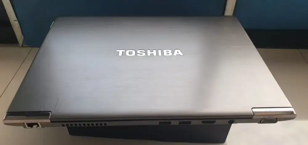 Laptop siap pakai Toshiba Portege Z830 Core i7 Gen2 Backlid and Slim