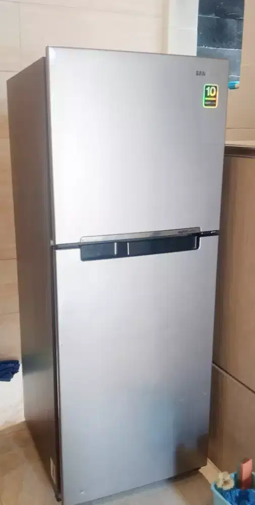 KULKAS SAMSUNG 2 PINTU MULUS