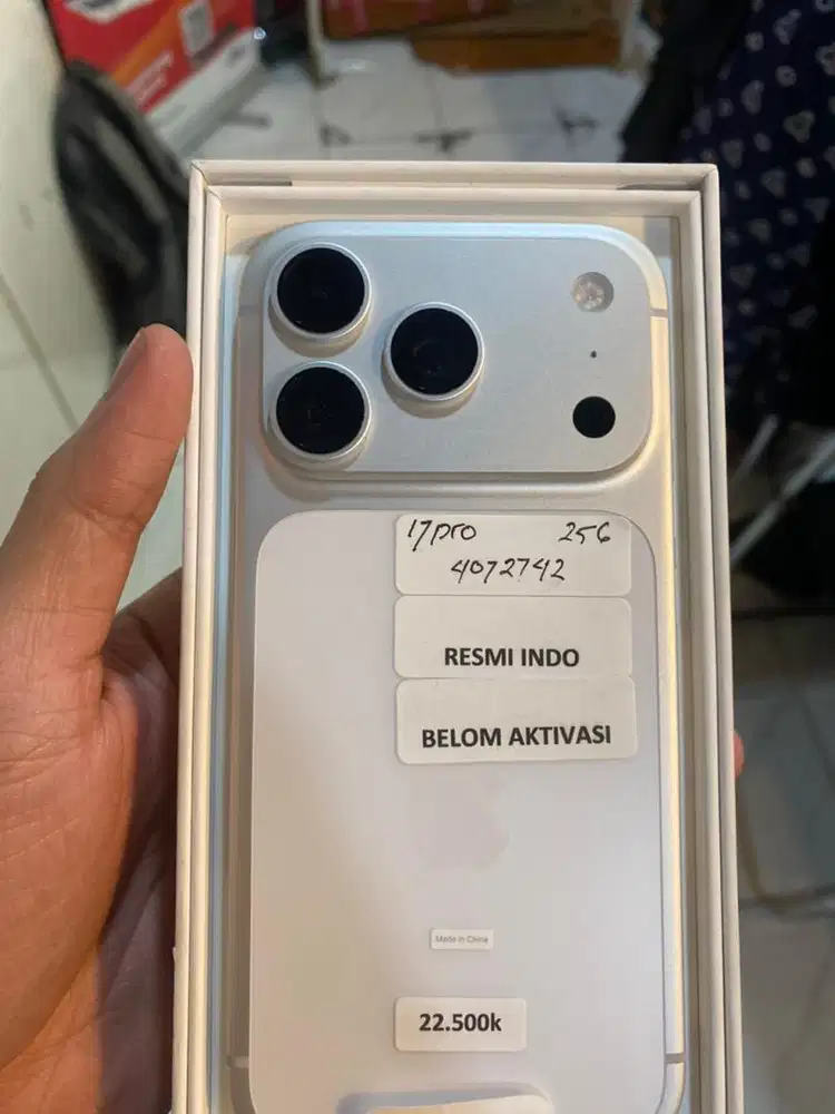 Dijual iphone 17 pro 256GB Silver