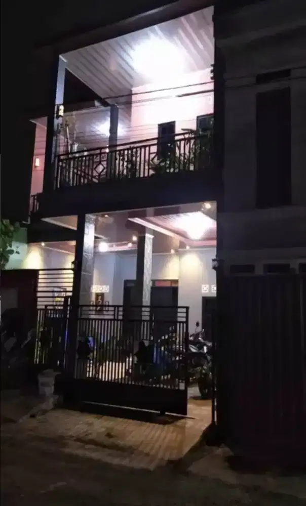Dijual Cepat Rumah 2 Lantai Cantik dan Kokoh, Pondok Petir Bojongsari