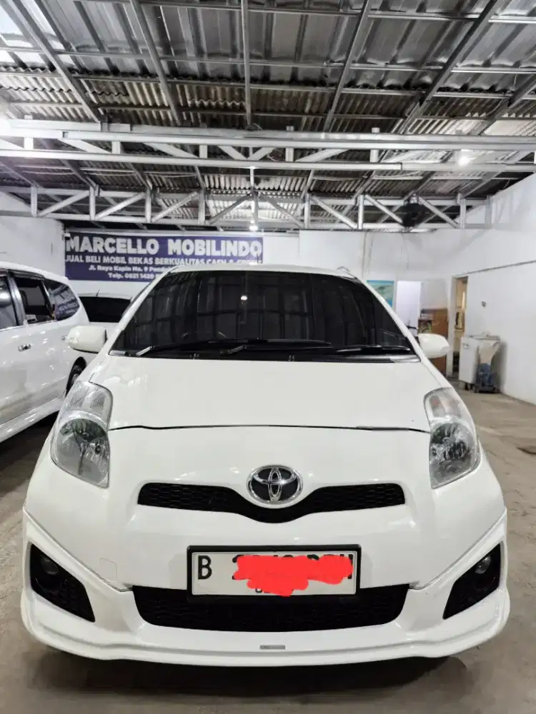 Dp 8 jt Yaris S TRD a/t 2012