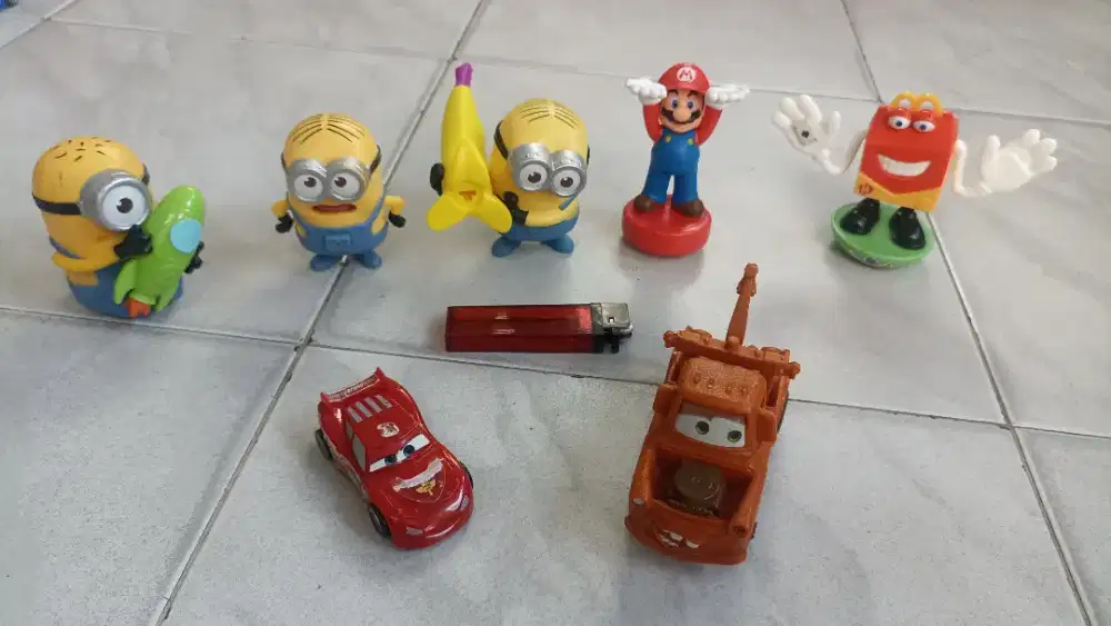 Mainan miniatur