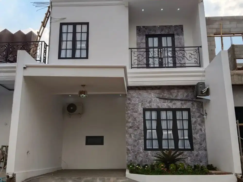 DIJUAL RUMAH 2,5 LANTAI DEKAT LRT HARJAMUKTI SHM DALAM CLUSTER BESAR